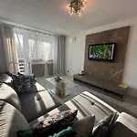 아파트 Apartment Ustron